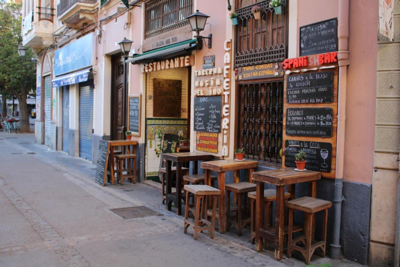 Hotspot Valenciaホステル エクステリア 写真